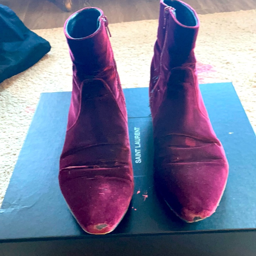 Saint Laurent Devon Zip boot in Burgundy Velvet size 42